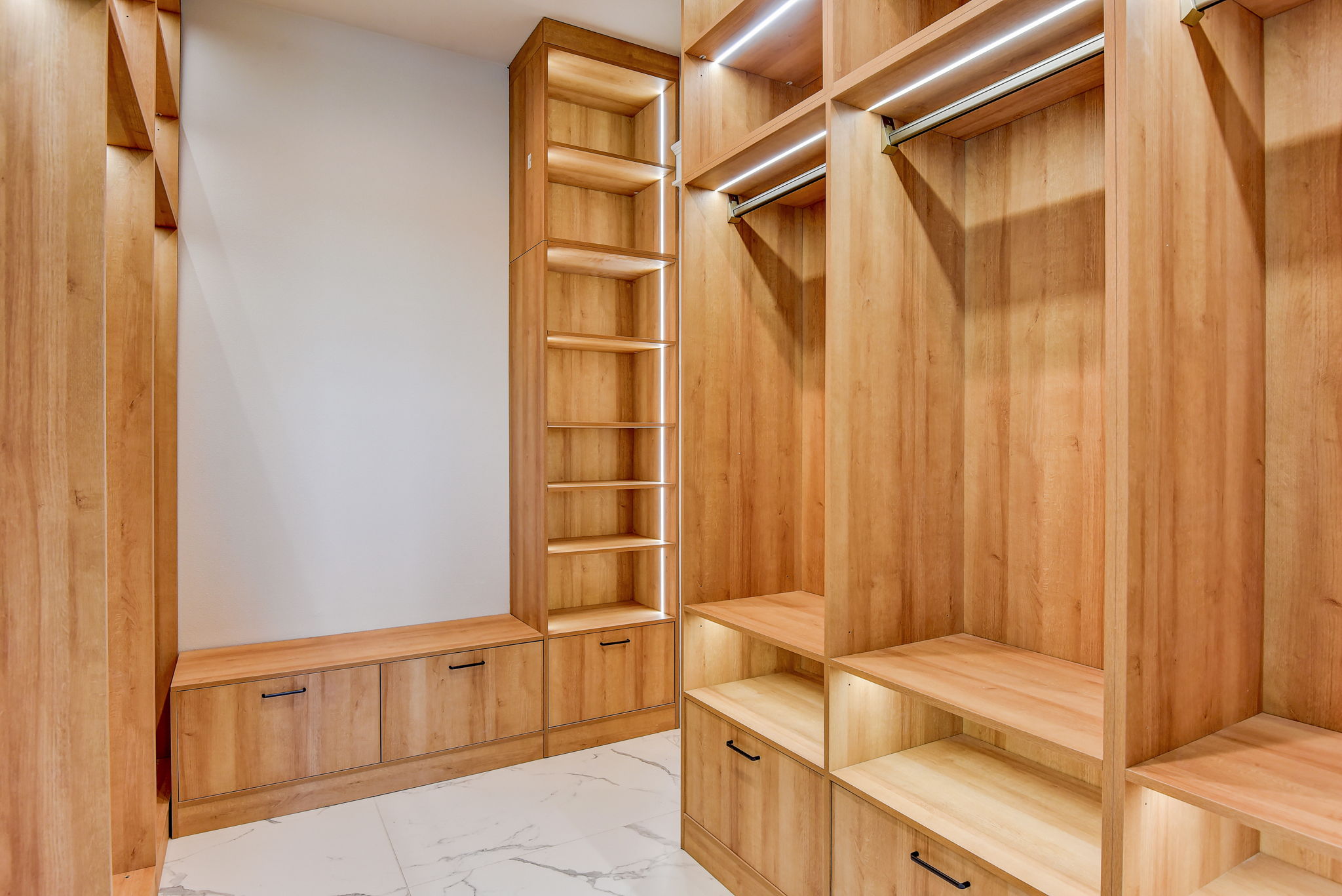Closet bench and shoe storage